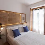 Lägenhet Otilia Apartamentos *